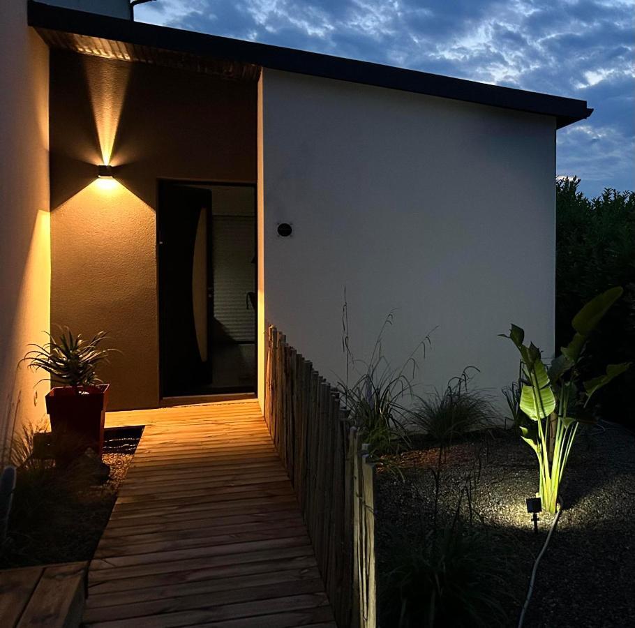 Studio & Spa La Discrete Saint-Evarzec Bagian luar foto
